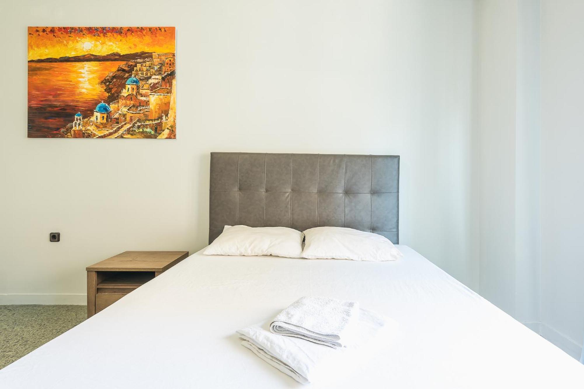 Space Paradise Apartments Athens Bilik gambar